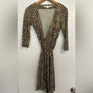 Vintage Diane von Furstenberg wrap dress size 4